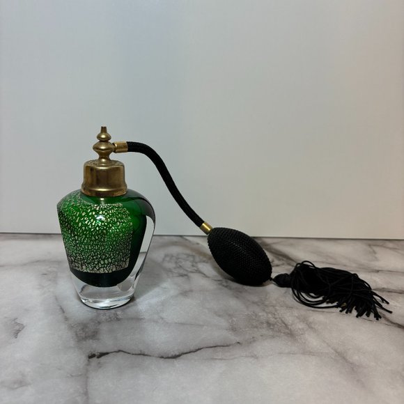 Vintage Art Retro Deco Perfume Spray Bottle Green w/ Atomizer & Black Bulb - Picture 1 of 7
